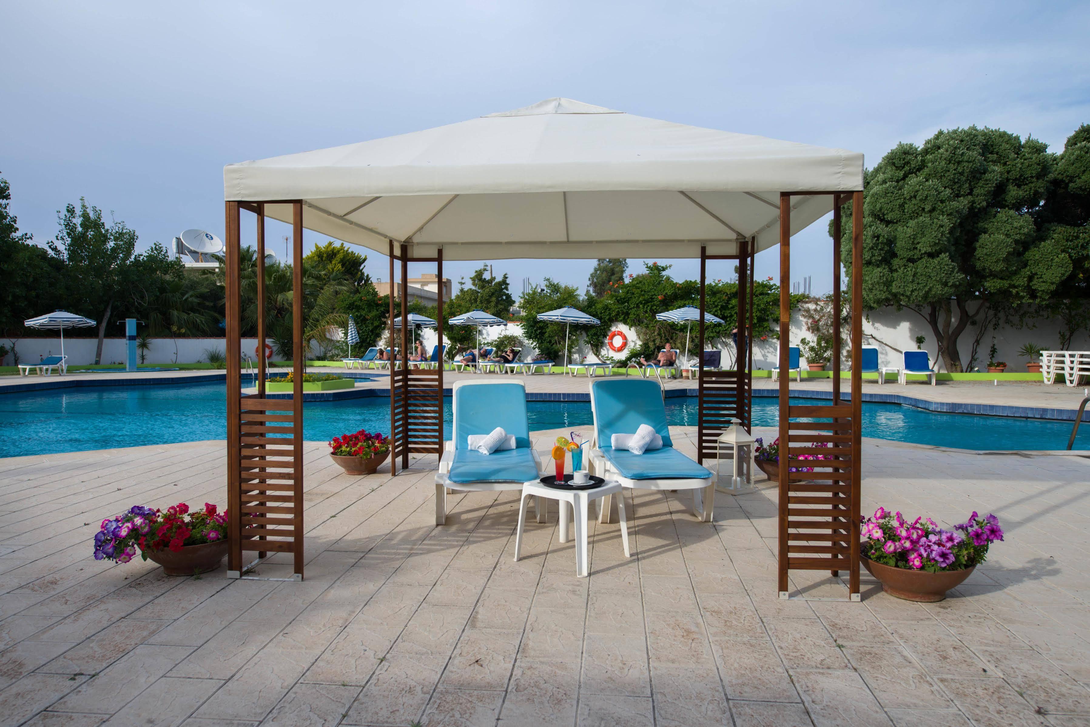 Happy Days Hotel, Adults Only Theológos Екстериор снимка