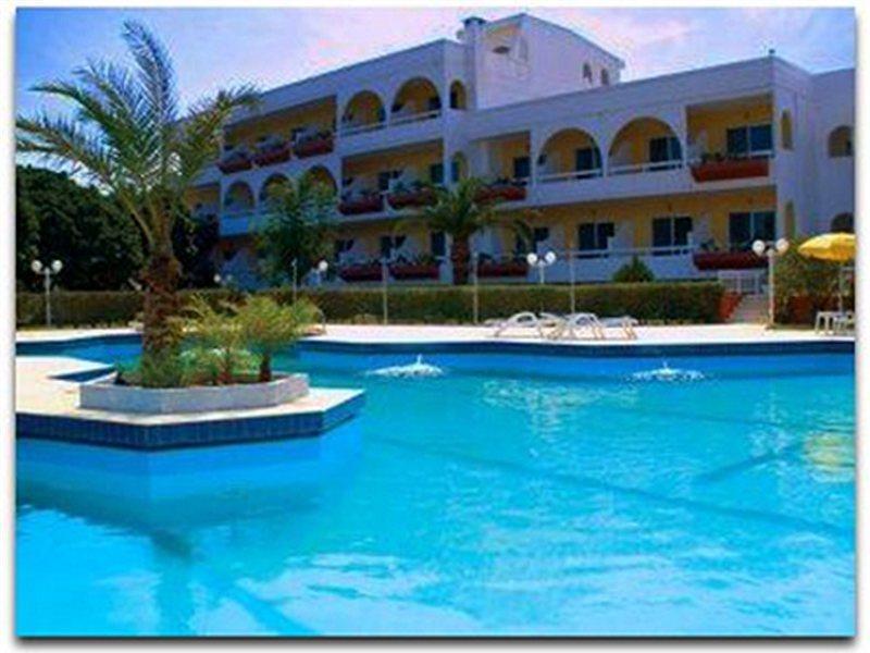 Happy Days Hotel, Adults Only Theológos Екстериор снимка
